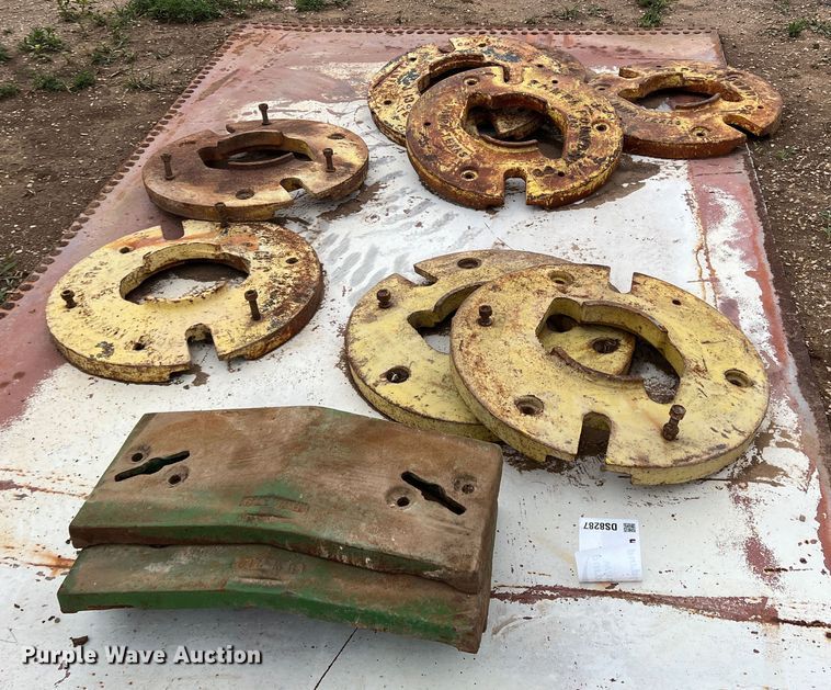 image for item DS8287 (12) tractor weights