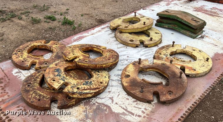 image for item DS8287 (12) tractor weights