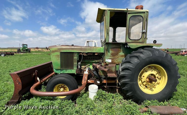 image for item DS8290 John Deere 5020  tractor