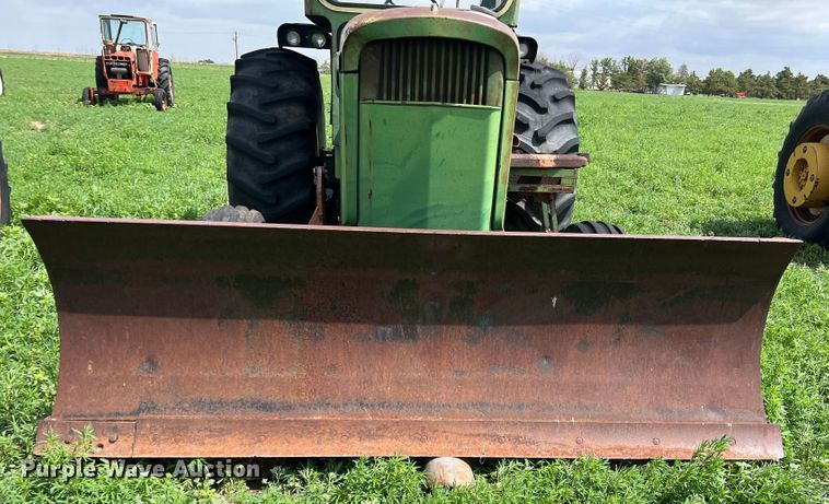 image for item DS8290 John Deere 5020  tractor