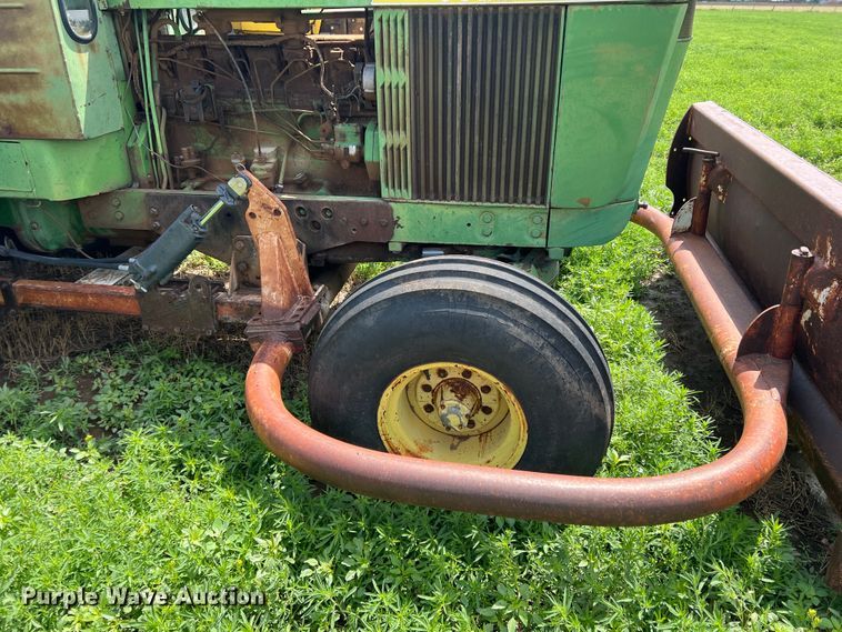 image for item DS8290 John Deere 5020  tractor