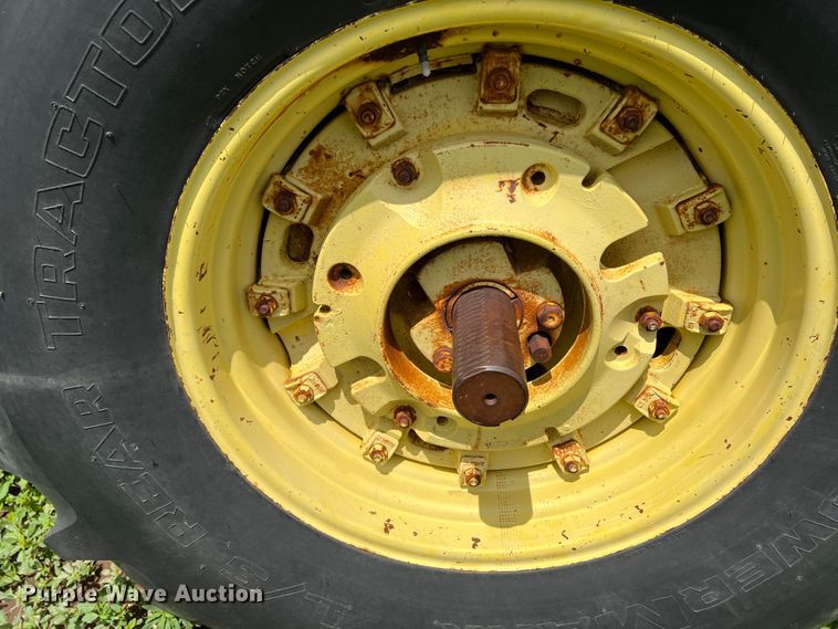 image for item DS8290 John Deere 5020  tractor