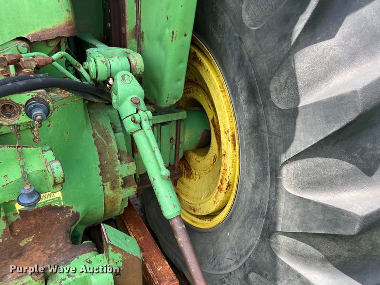 image for item DS8290 John Deere 5020  tractor