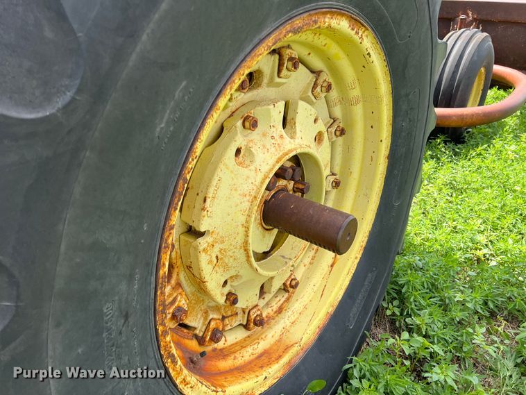 image for item DS8290 John Deere 5020  tractor