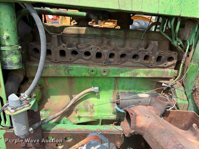 image for item DS8290 John Deere 5020  tractor