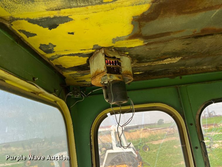 image for item DS8290 John Deere 5020  tractor