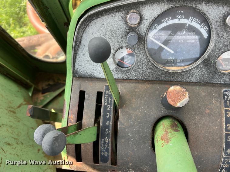 image for item DS8290 John Deere 5020  tractor