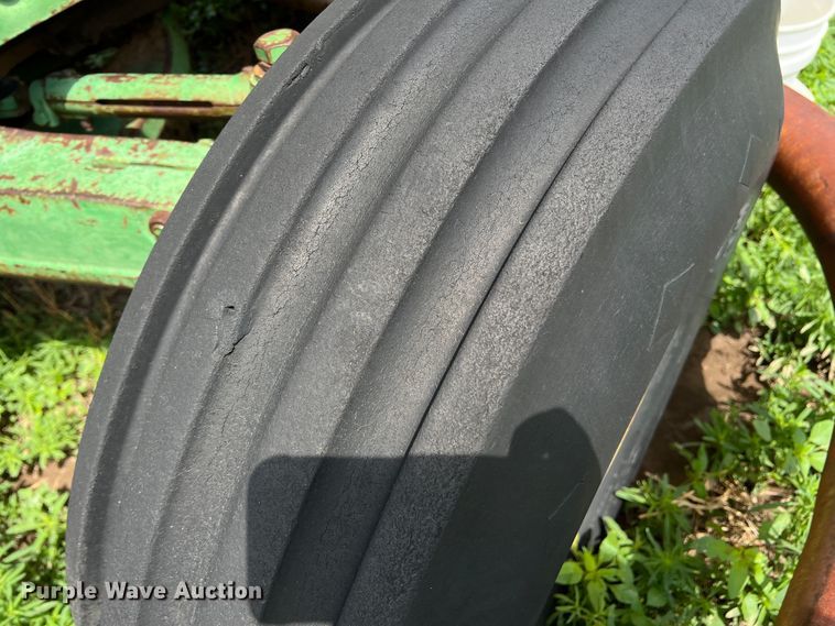 image for item DS8290 John Deere 5020  tractor