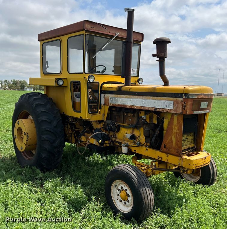 image for item DS8291 Minneapolis-Moline G1000 Vista  tractor