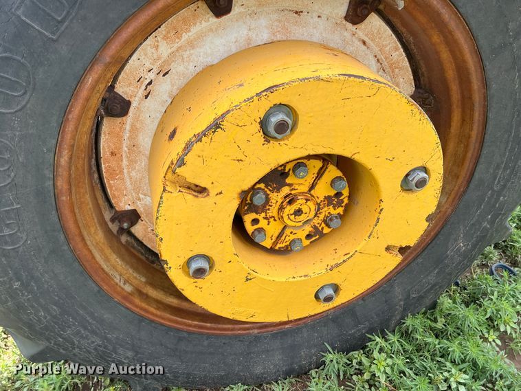 image for item DS8291 Minneapolis-Moline G1000 Vista  tractor