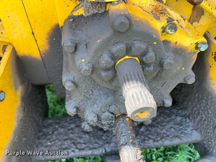 image for item DS8291 Minneapolis-Moline G1000 Vista  tractor