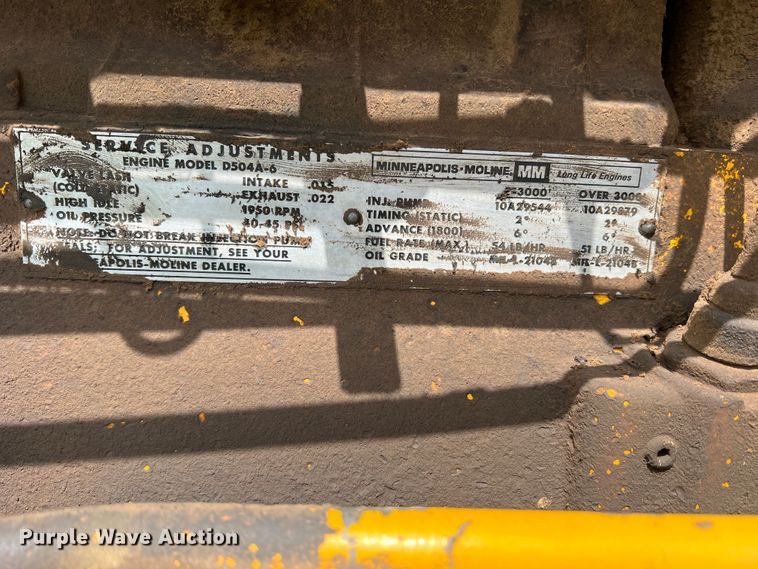 image for item DS8291 Minneapolis-Moline G1000 Vista  tractor