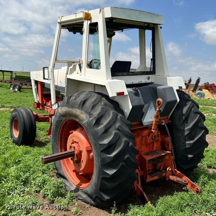 image for item DS8292 Case 1570  tractor