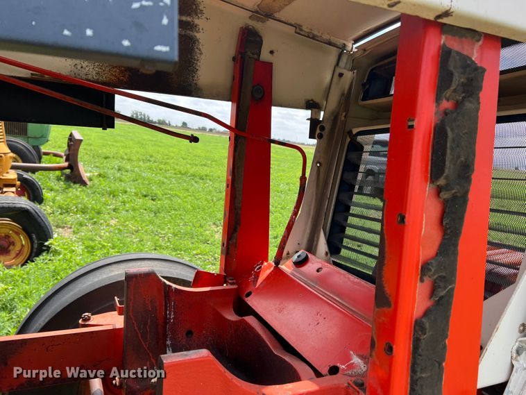 image for item DS8292 Case 1570  tractor