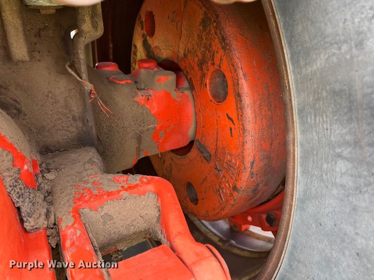 image for item DS8292 Case 1570  tractor