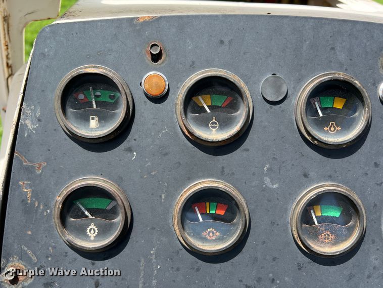 image for item DS8292 Case 1570  tractor