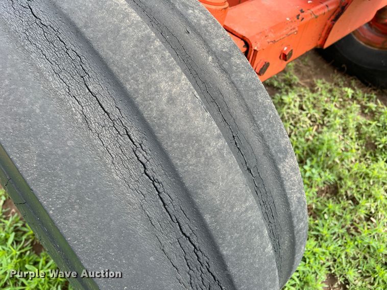 image for item DS8292 Case 1570  tractor