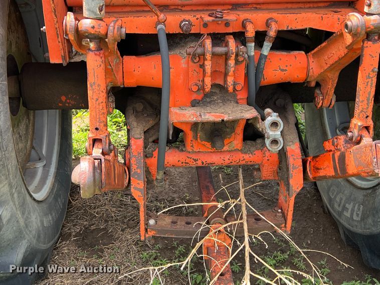 image for item DS8293 Allis-Chalmers 190XT  tractor