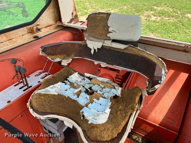 image for item DS8293 Allis-Chalmers 190XT  tractor