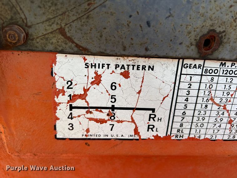 image for item DS8293 Allis-Chalmers 190XT  tractor