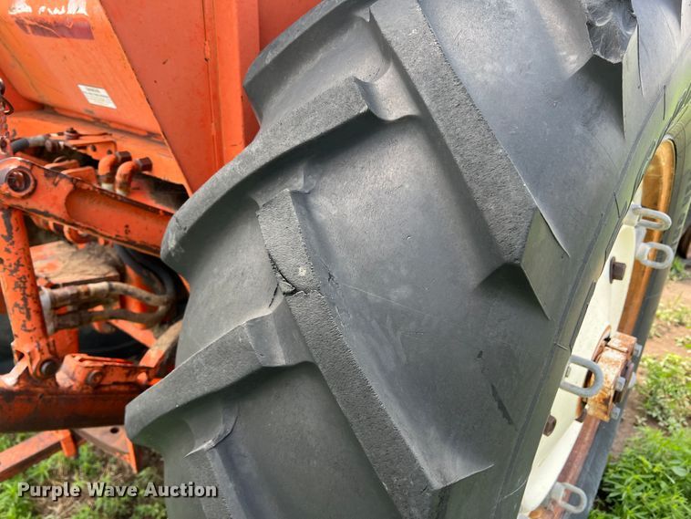 image for item DS8293 Allis-Chalmers 190XT  tractor