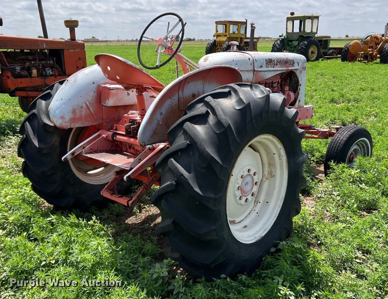 image for item DS8294 Allis-Chalmers  tractor