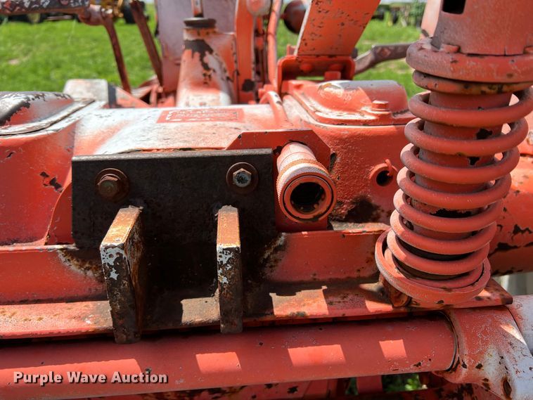 image for item DS8294 Allis-Chalmers  tractor