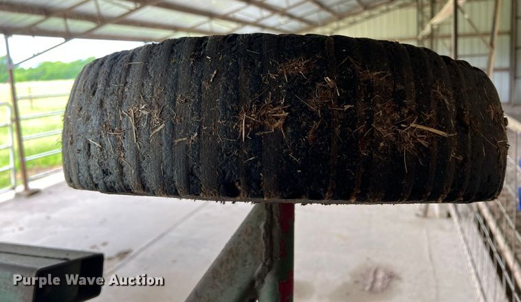 image for item HL9052 John Deere 1508  batwing rotary mower