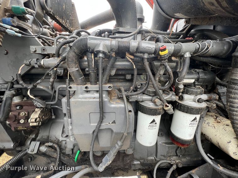 image for item HL9056 2008 Massey Ferguson 9635  windrower