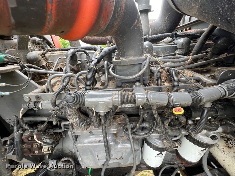 image for item HL9056 2008 Massey Ferguson 9635  windrower