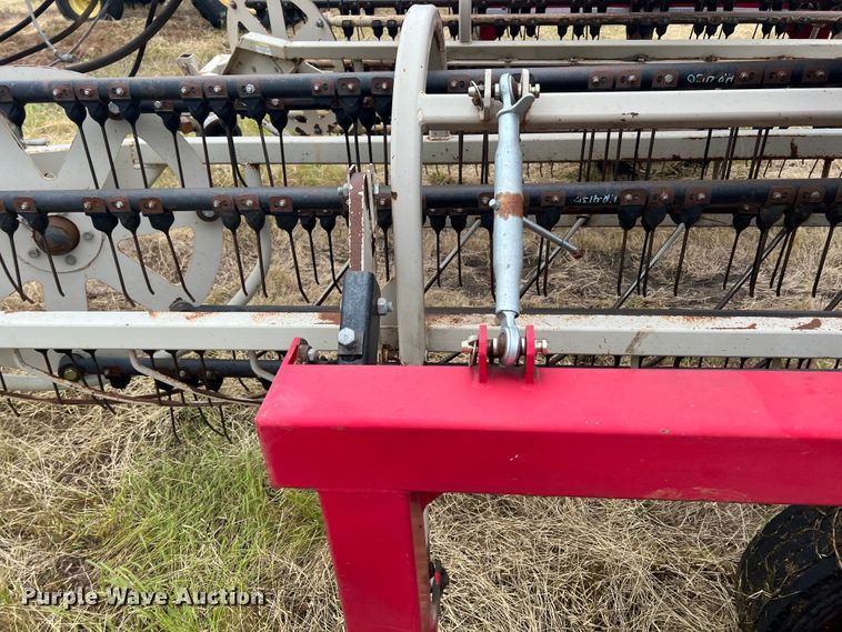 image for item HL9057 Gearmore Twinstar G2  hay rake