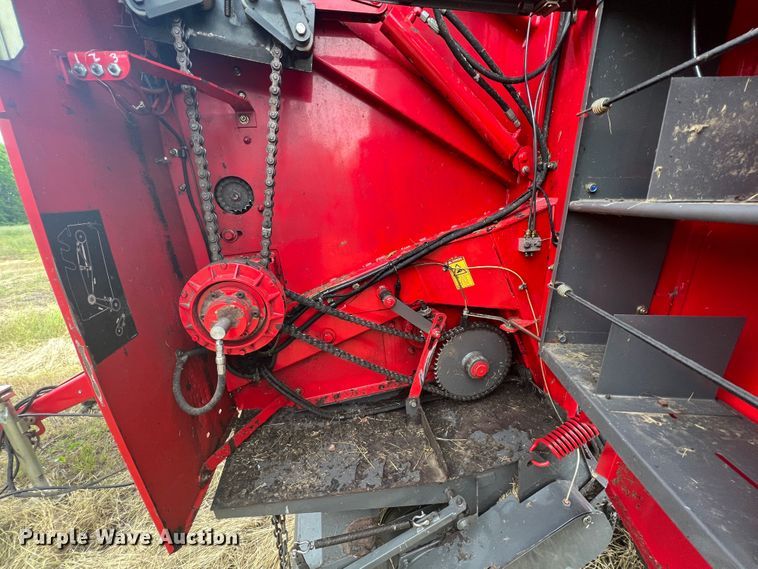 image for item HL9058 2011 Massey Ferguson 2856A  round baler