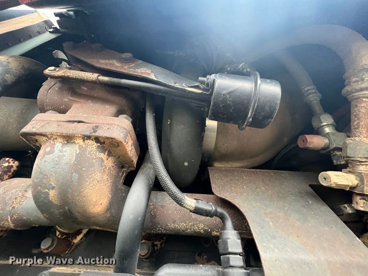 image for item HL9068 2010 Versatile 280  MFWD tractor