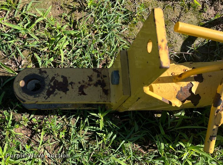 image for item HL9104 2002 Vermeer WR22  hay rake