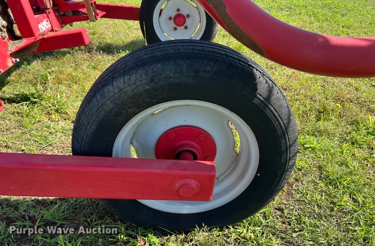 image for item HL9105 Tonutt RCS8  hay rake