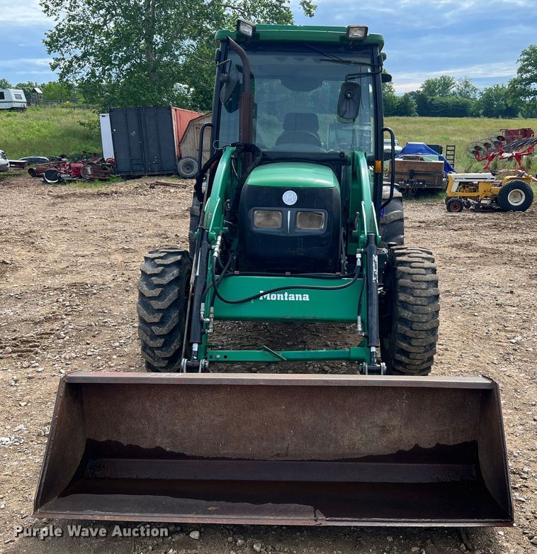 image for item KC9914 Montana 5740C  MFWD tractor