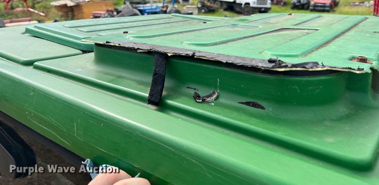 image for item KC9914 Montana 5740C  MFWD tractor