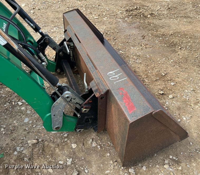 image for item KC9914 Montana 5740C  MFWD tractor