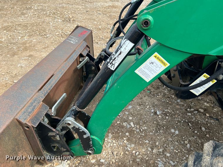 image for item KC9914 Montana 5740C  MFWD tractor