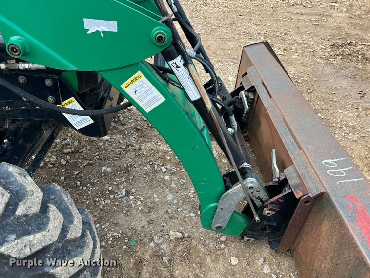 image for item KC9914 Montana 5740C  MFWD tractor