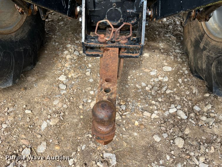 image for item KC9914 Montana 5740C  MFWD tractor