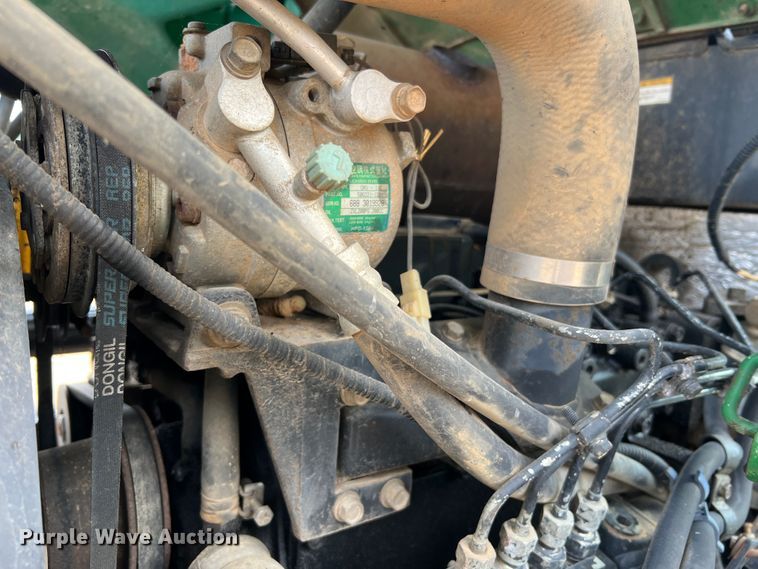 image for item KC9914 Montana 5740C  MFWD tractor