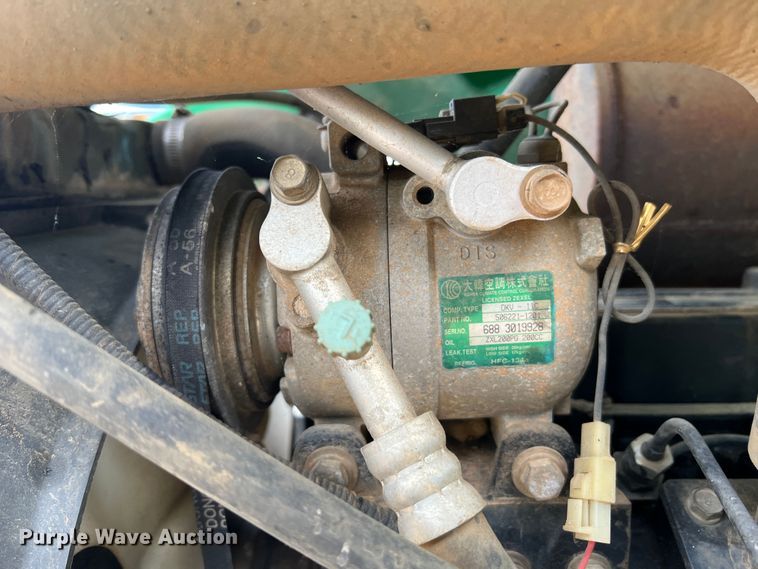 image for item KC9914 Montana 5740C  MFWD tractor