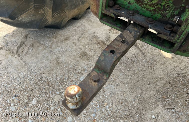 image for item KC9915 John Deere 4010  tractor