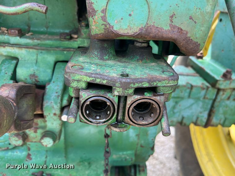 image for item KC9915 John Deere 4010  tractor