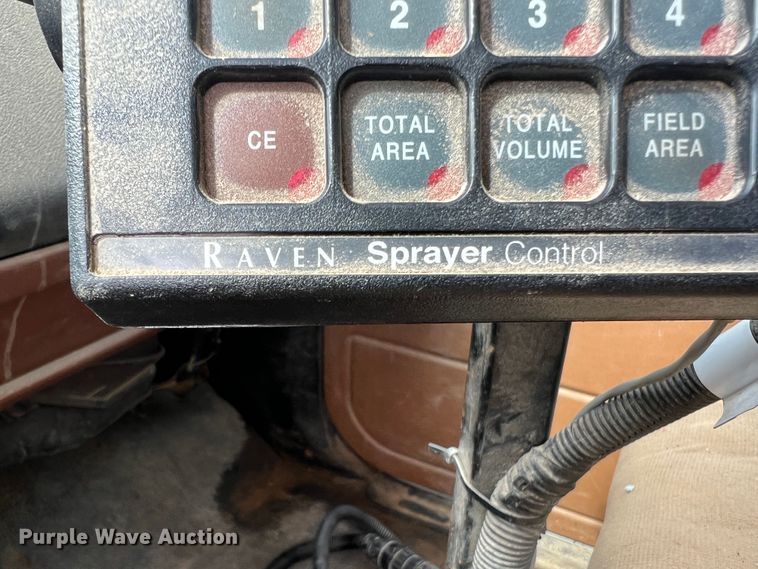 image for item KC9918 1993 GMC TopKick  applicator truck