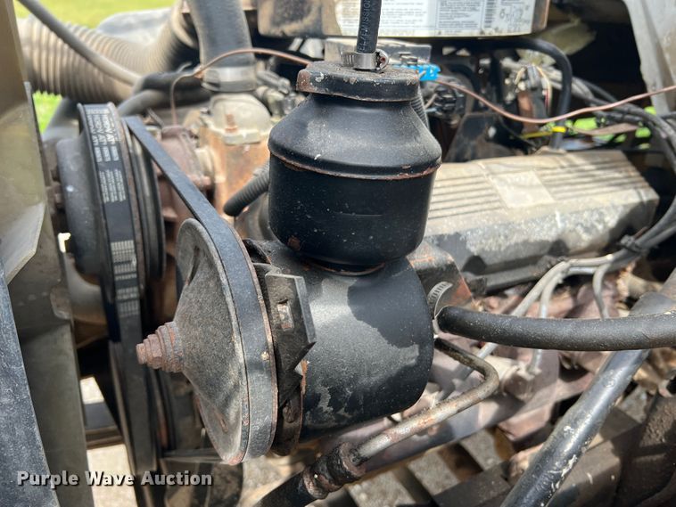 image for item KC9918 1993 GMC TopKick  applicator truck