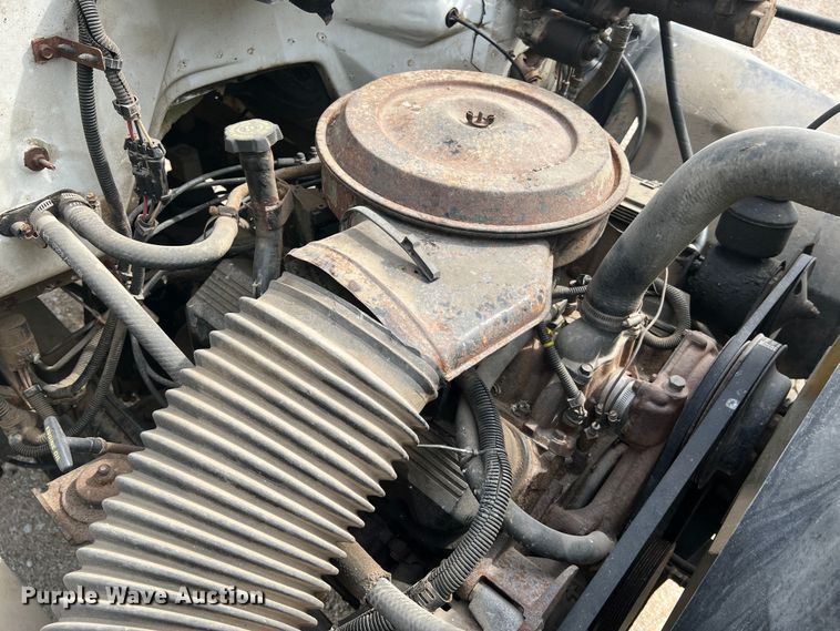 image for item KC9918 1993 GMC TopKick  applicator truck