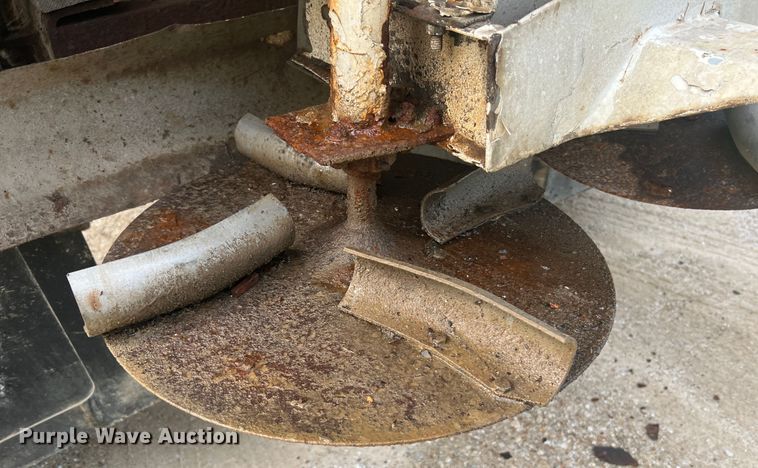 image for item KC9918 1993 GMC TopKick  applicator truck