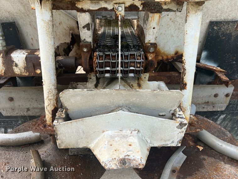 image for item KC9918 1993 GMC TopKick  applicator truck